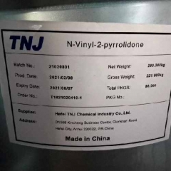 N-vinil-2-pirolidon